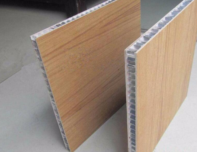 PVC-laminert honeycomb-panel (1)